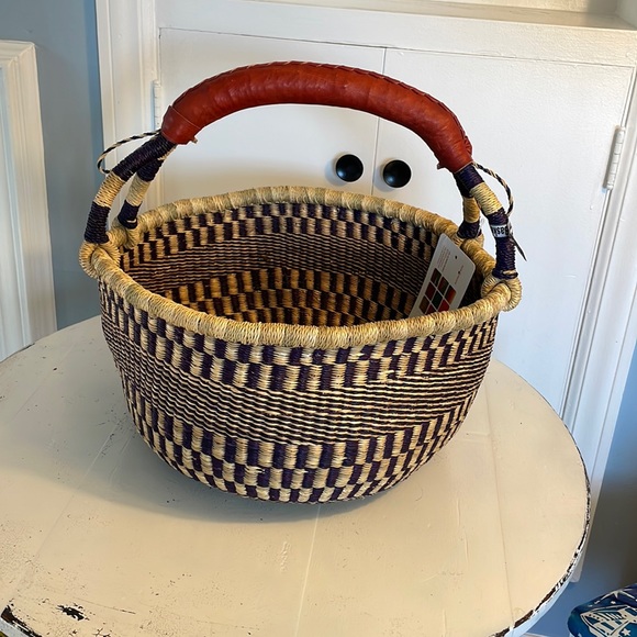 New African Market Basket Large round with leather handle navy blue/purple - Picture 15 of 15